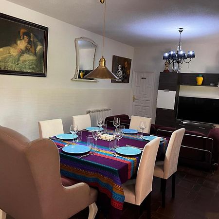 منزل الضيف Cadalso de los Vidrios  في Casa Cadalso, Mirador De Gredos, Madrid المظهر الخارجي الصورة