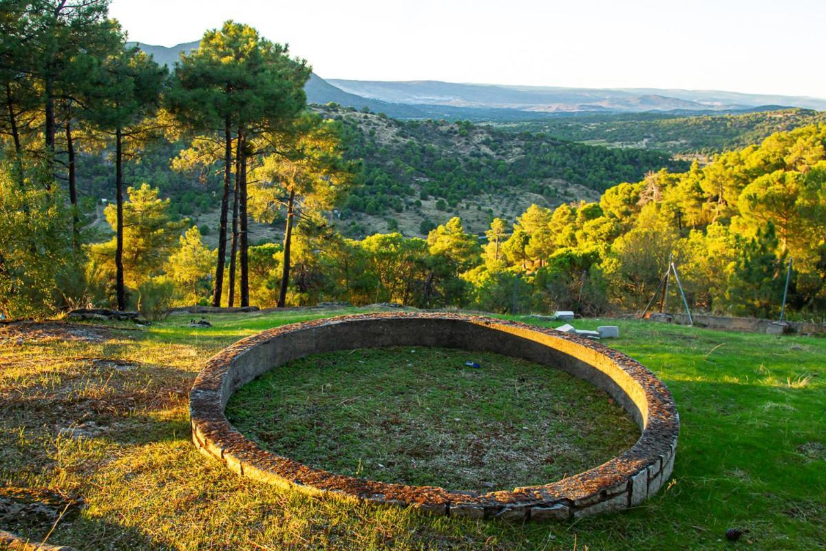 منزل الضيف Cadalso de los Vidrios  في Casa Cadalso, Mirador De Gredos, Madrid المظهر الخارجي الصورة